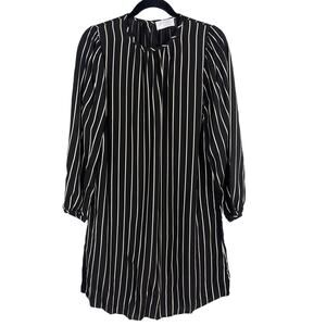 Jeune Otte Medium Black Cream Striped Dress Crew Neck Keyhole Back Long Sleeve